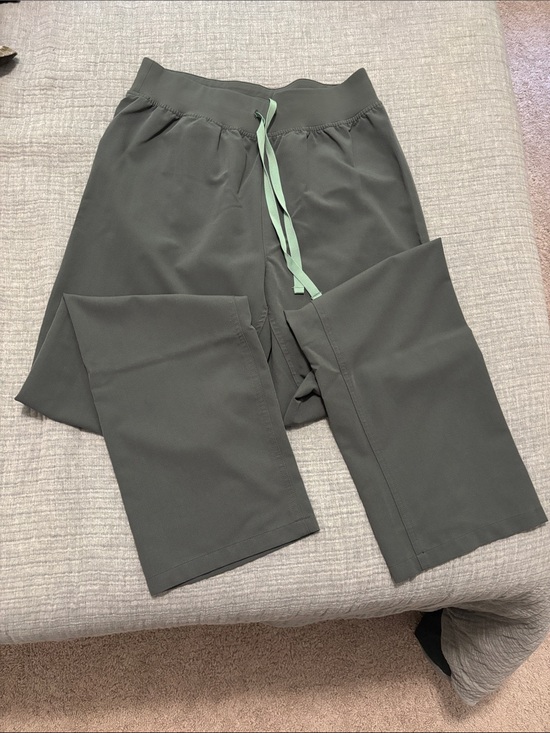 Figs Pants - Figs Olive Green Women's Drawstring Jogger with Mint Tie